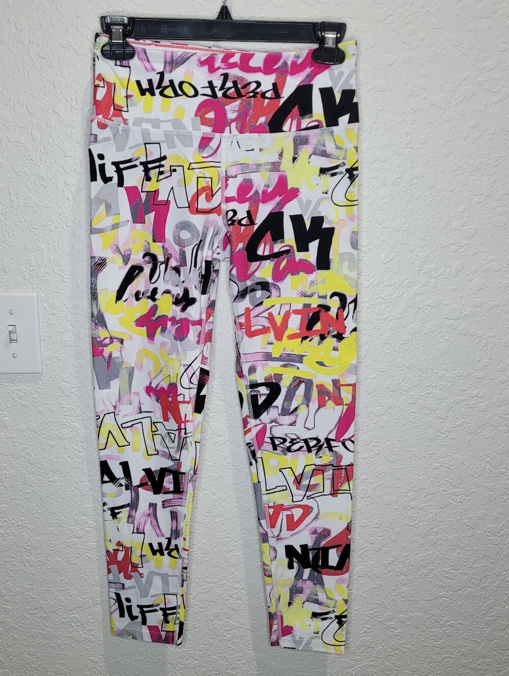 Calvin Klein Performance Graffiti-Print Leggings